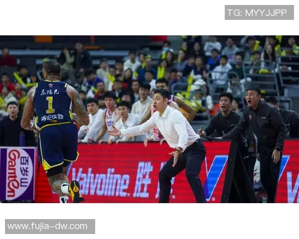 北京足球队战术变革引发热议球迷与专家共同探讨未来发展方向